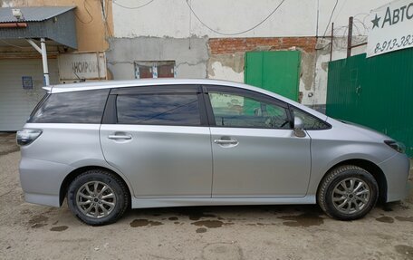 Toyota Wish II, 2017 год, 1 700 000 рублей, 8 фотография