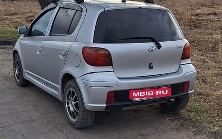 Toyota Vitz, 2003 год, 390 000 рублей, 2 фотография