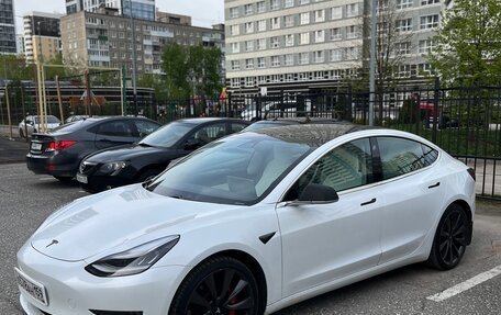 Tesla Model 3 I, 2020 год, 3 000 000 рублей, 2 фотография