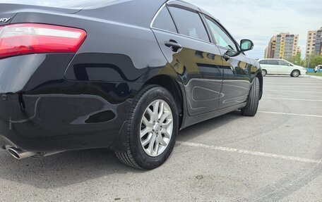 Toyota Camry, 2010 год, 1 345 000 рублей, 2 фотография