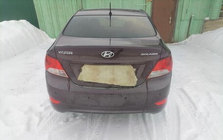Hyundai Solaris II рестайлинг, 2011 год, 720 000 рублей, 2 фотография