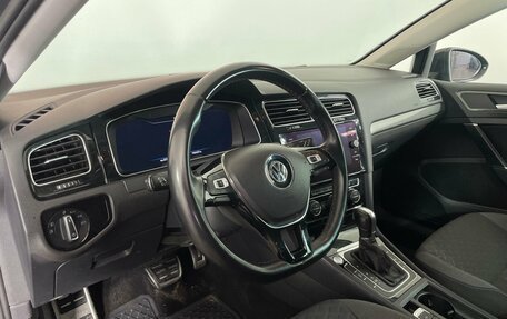 Volkswagen Golf VII, 2018 год, 1 487 000 рублей, 10 фотография