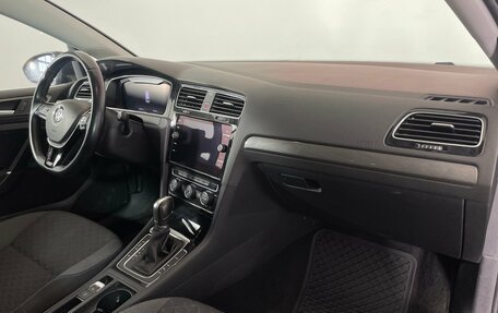 Volkswagen Golf VII, 2018 год, 1 487 000 рублей, 11 фотография