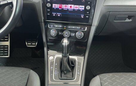 Volkswagen Golf VII, 2018 год, 1 487 000 рублей, 16 фотография