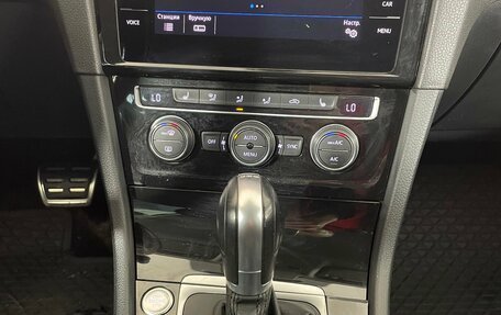 Volkswagen Golf VII, 2018 год, 1 487 000 рублей, 17 фотография