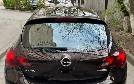 Opel Astra J, 2013 год, 790 000 рублей, 4 фотография