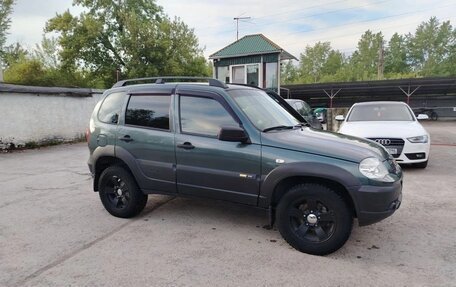 Chevrolet Niva I рестайлинг, 2018 год, 677 000 рублей, 1 фотография