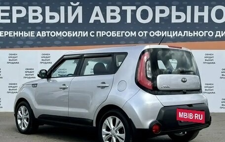 KIA Soul II рестайлинг, 2015 год, 1 300 000 рублей, 7 фотография