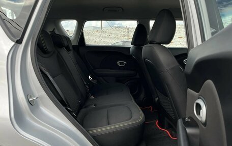 KIA Soul II рестайлинг, 2015 год, 1 300 000 рублей, 14 фотография
