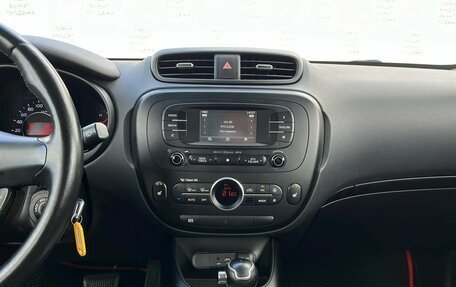 KIA Soul II рестайлинг, 2015 год, 1 300 000 рублей, 20 фотография
