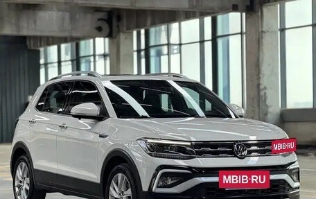 Volkswagen T-Cross I, 2022 год, 1 270 004 рублей, 3 фотография