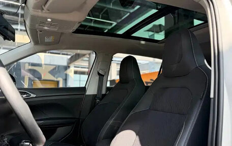 Volkswagen T-Cross I, 2022 год, 1 270 004 рублей, 13 фотография