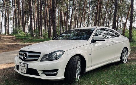 Mercedes-Benz C-Класс, 2011 год, 1 800 000 рублей, 9 фотография