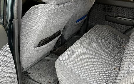 Toyota Hilux Surf III рестайлинг, 1993 год, 1 199 000 рублей, 19 фотография