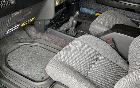 Toyota Hilux Surf III рестайлинг, 1993 год, 1 199 000 рублей, 20 фотография