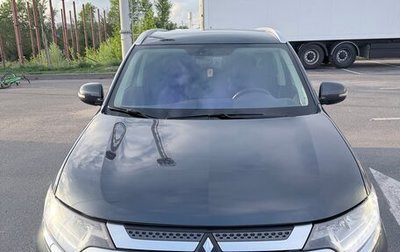 Mitsubishi Outlander III рестайлинг 3, 2019 год, 2 600 000 рублей, 1 фотография