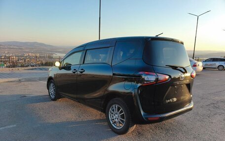 Toyota Sienta II, 2017 год, 1 499 000 рублей, 5 фотография