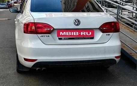 Volkswagen Jetta VI, 2013 год, 1 300 000 рублей, 5 фотография