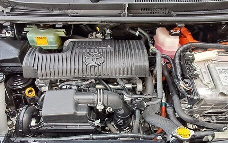Toyota Sienta II, 2017 год, 1 499 000 рублей, 18 фотография