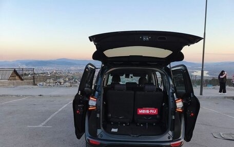 Toyota Sienta II, 2017 год, 1 499 000 рублей, 16 фотография