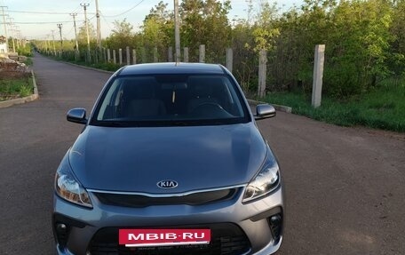 KIA Rio IV, 2018 год, 1 550 000 рублей, 6 фотография