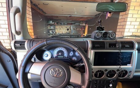 Toyota FJ Cruiser, 2022 год, 6 350 000 рублей, 4 фотография