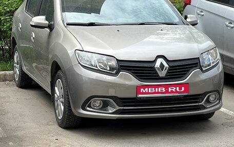 Renault Logan II, 2014 год, 560 000 рублей, 1 фотография