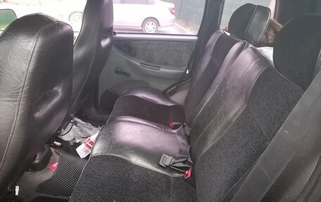 Chevrolet Niva I рестайлинг, 2004 год, 385 000 рублей, 10 фотография
