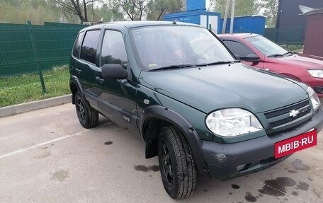 Chevrolet Niva I рестайлинг, 2004 год, 385 000 рублей, 3 фотография