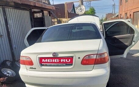 Fiat Albea I рестайлинг, 2010 год, 320 000 рублей, 4 фотография