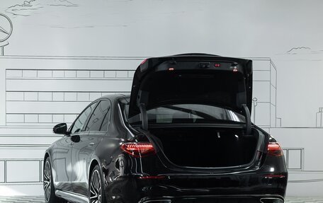 Mercedes-Benz S-Класс, 2024 год, 25 750 000 рублей, 9 фотография