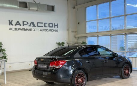 Chevrolet Cruze II, 2010 год, 745 000 рублей, 2 фотография