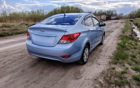 Hyundai Solaris II рестайлинг, 2012 год, 610 000 рублей, 2 фотография