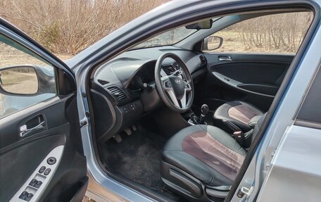 Hyundai Solaris II рестайлинг, 2012 год, 610 000 рублей, 10 фотография