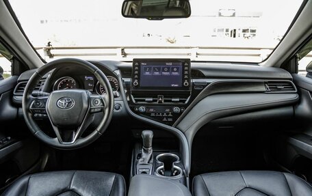 Toyota Camry, 2021 год, 2 598 000 рублей, 15 фотография