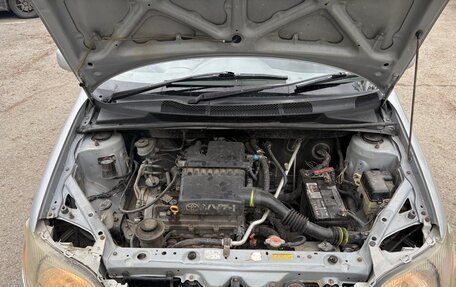Toyota Platz, 2002 год, 235 000 рублей, 6 фотография