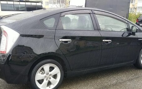 Toyota Prius, 2012 год, 1 000 000 рублей, 8 фотография