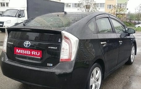 Toyota Prius, 2012 год, 1 000 000 рублей, 9 фотография