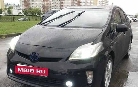 Toyota Prius, 2012 год, 1 000 000 рублей, 3 фотография