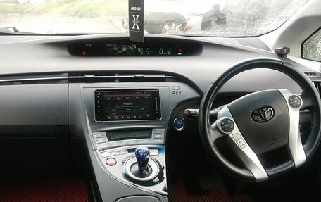 Toyota Prius, 2012 год, 1 000 000 рублей, 22 фотография
