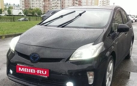 Toyota Prius, 2012 год, 1 000 000 рублей, 13 фотография