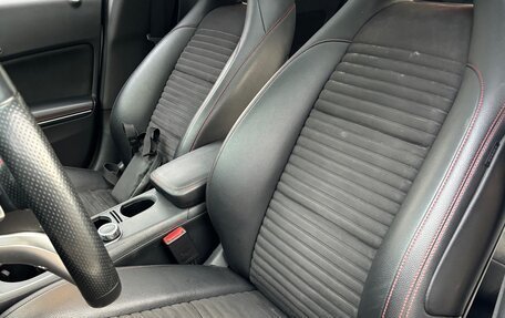 Mercedes-Benz CLA, 2017 год, 2 500 000 рублей, 14 фотография