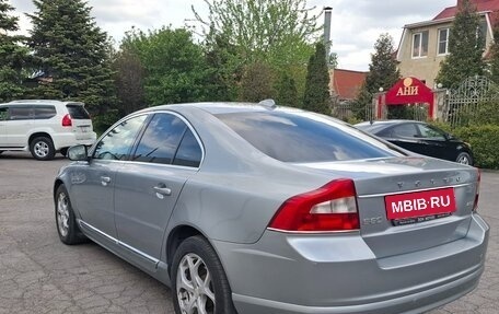 Volvo S80 II рестайлинг 2, 2011 год, 930 000 рублей, 3 фотография