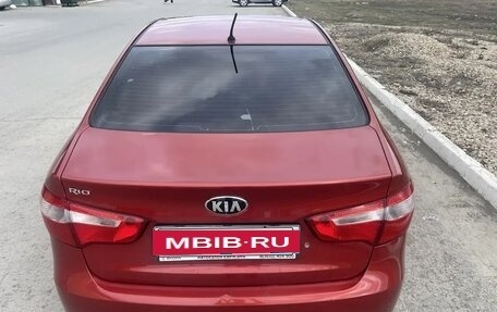 KIA Rio III рестайлинг, 2014 год, 750 000 рублей, 3 фотография