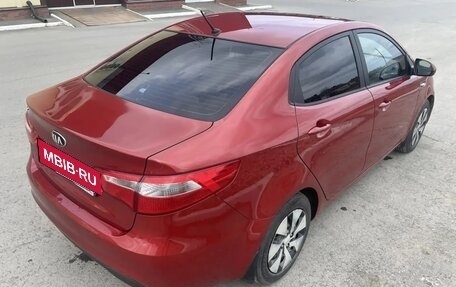 KIA Rio III рестайлинг, 2014 год, 750 000 рублей, 5 фотография