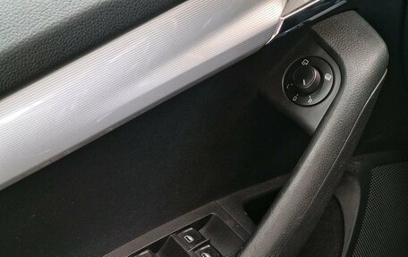 Skoda Octavia, 2013 год, 999 000 рублей, 23 фотография