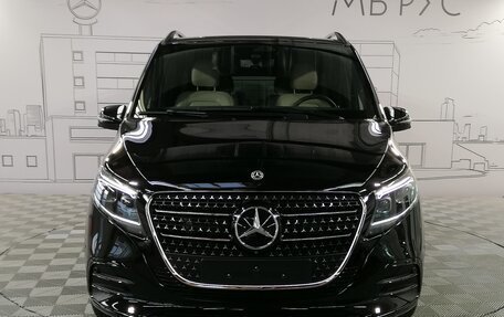 Mercedes-Benz V-Класс, 2024 год, 16 100 000 рублей, 2 фотография