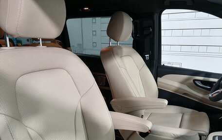 Mercedes-Benz V-Класс, 2024 год, 16 100 000 рублей, 30 фотография
