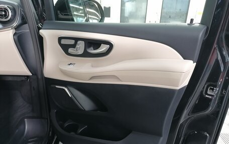 Mercedes-Benz V-Класс, 2024 год, 16 100 000 рублей, 27 фотография