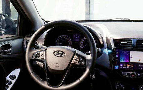 Hyundai Solaris II рестайлинг, 2014 год, 985 000 рублей, 19 фотография